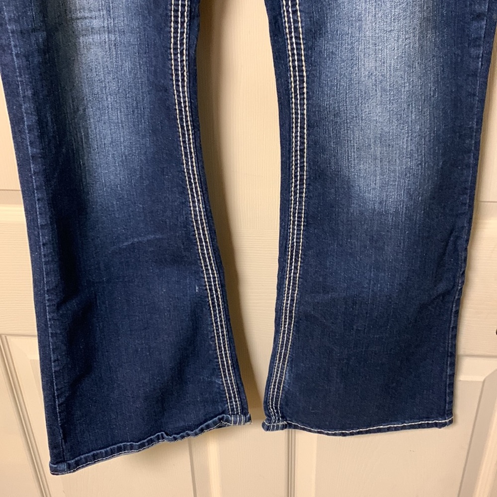 Jeans - Picture 3 of 6